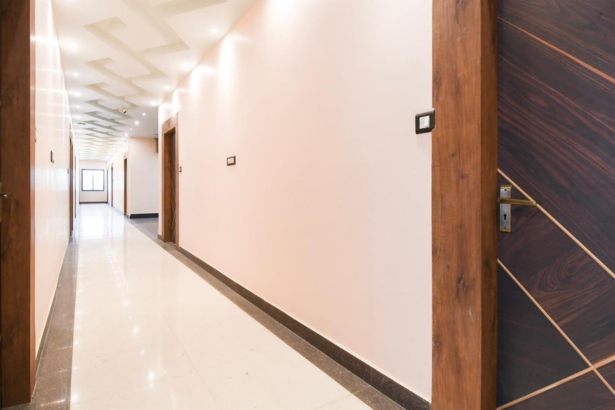 Hotel O Nilmadhab International Tarapith Εξωτερικό φωτογραφία