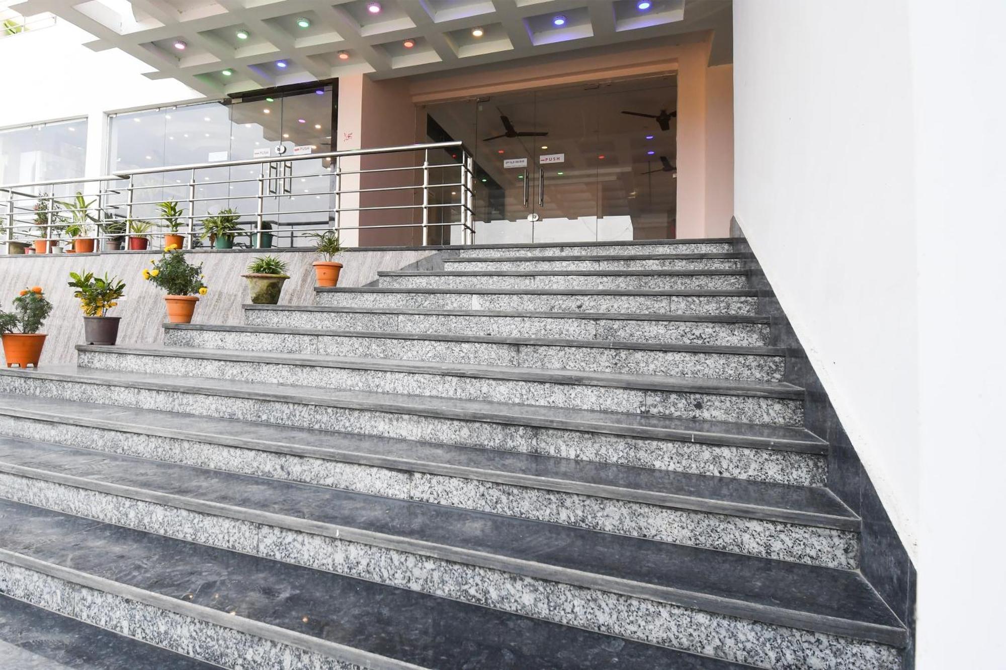 Hotel O Nilmadhab International Tarapith Εξωτερικό φωτογραφία